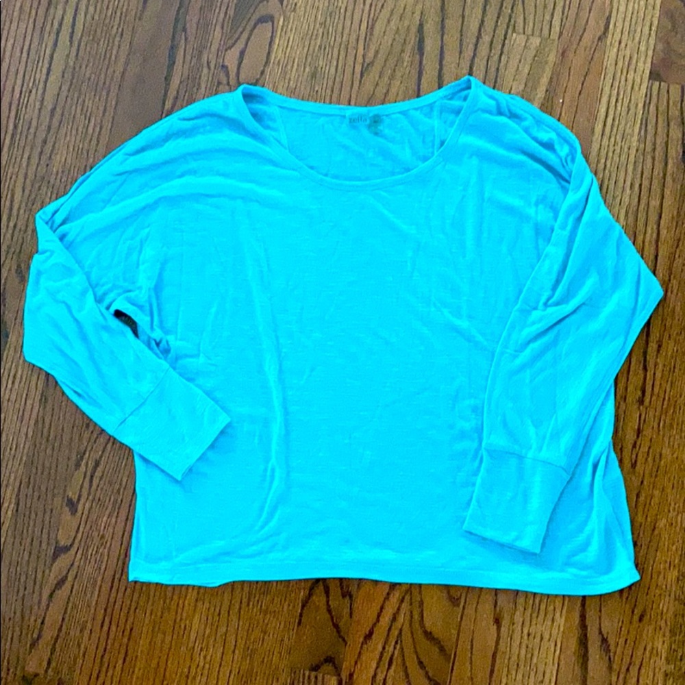 Zella Long Sleeve Dolman Sleeve Top. Size Medium